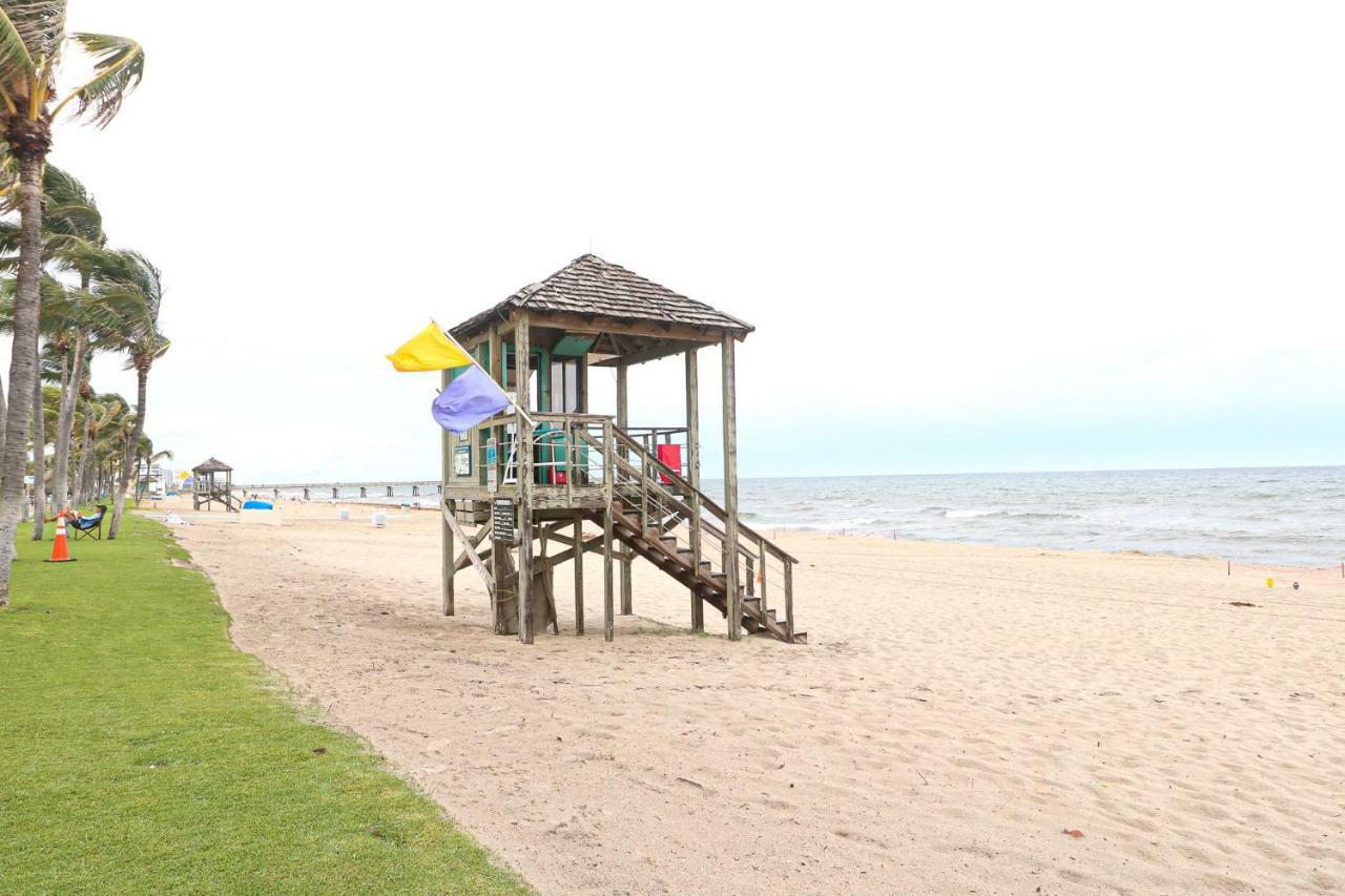 Atlantique Beach House Hotel 데어필드 비치 외부 사진