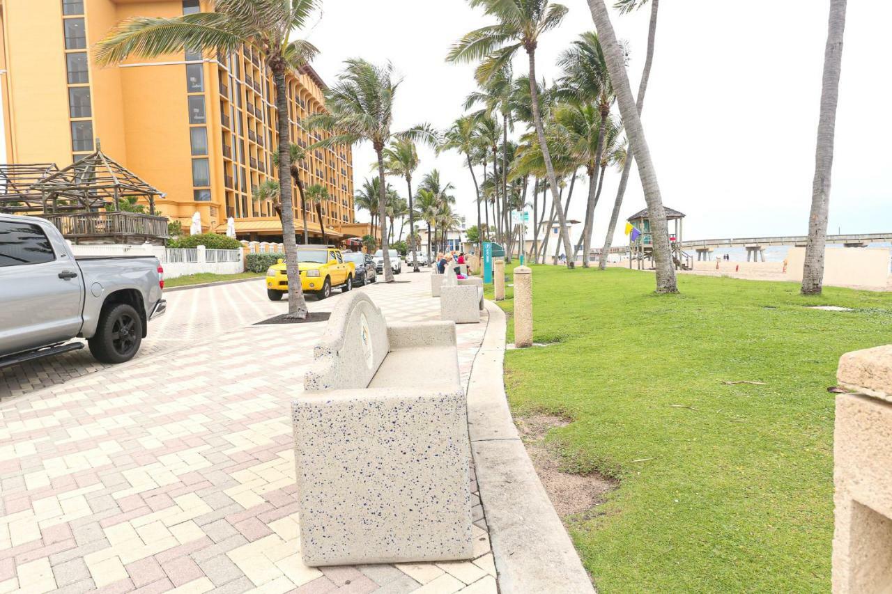 Atlantique Beach House Hotel 데어필드 비치 외부 사진